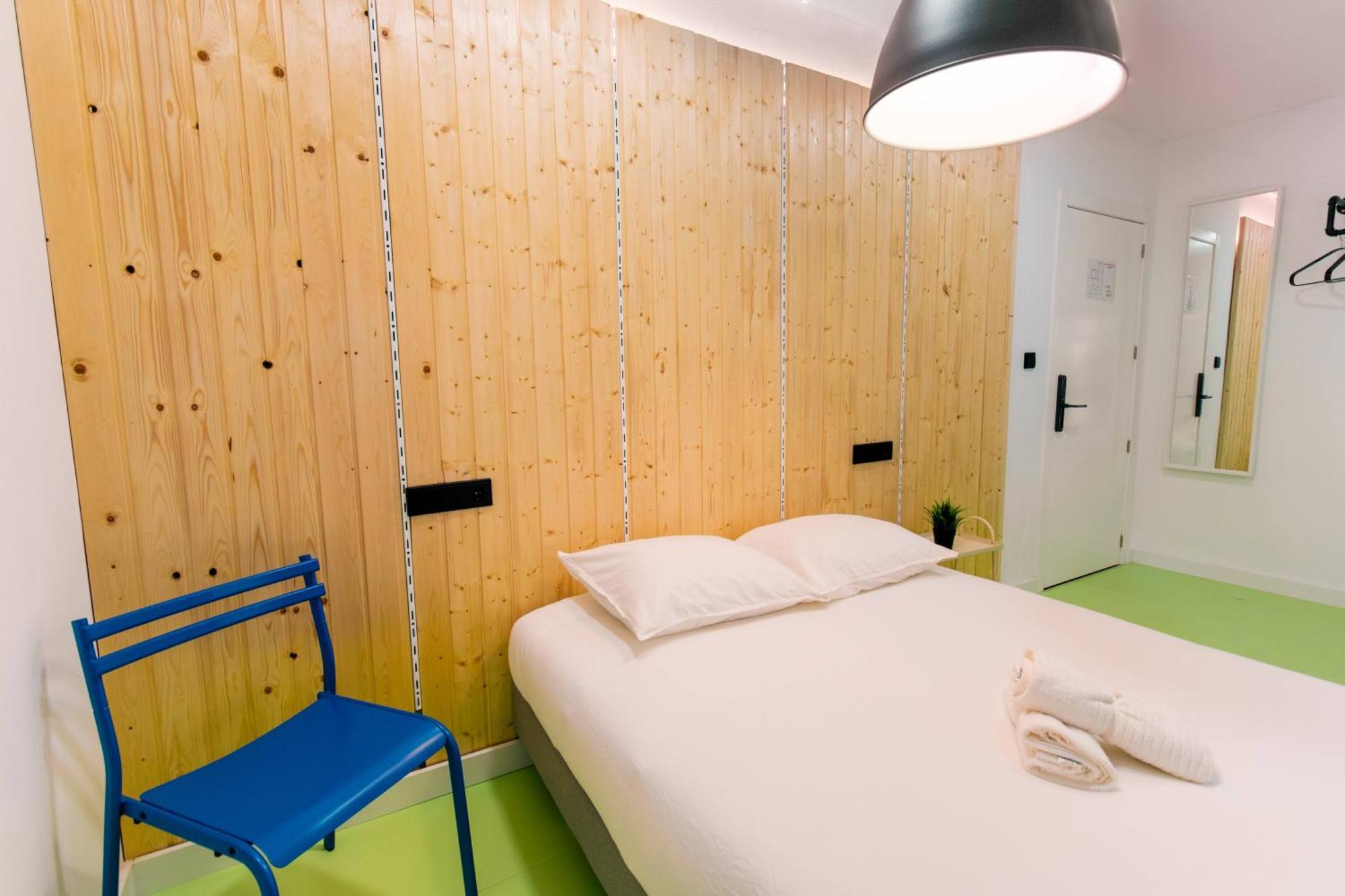 Koala Hostel Mercado Аликанте Екстериор снимка
