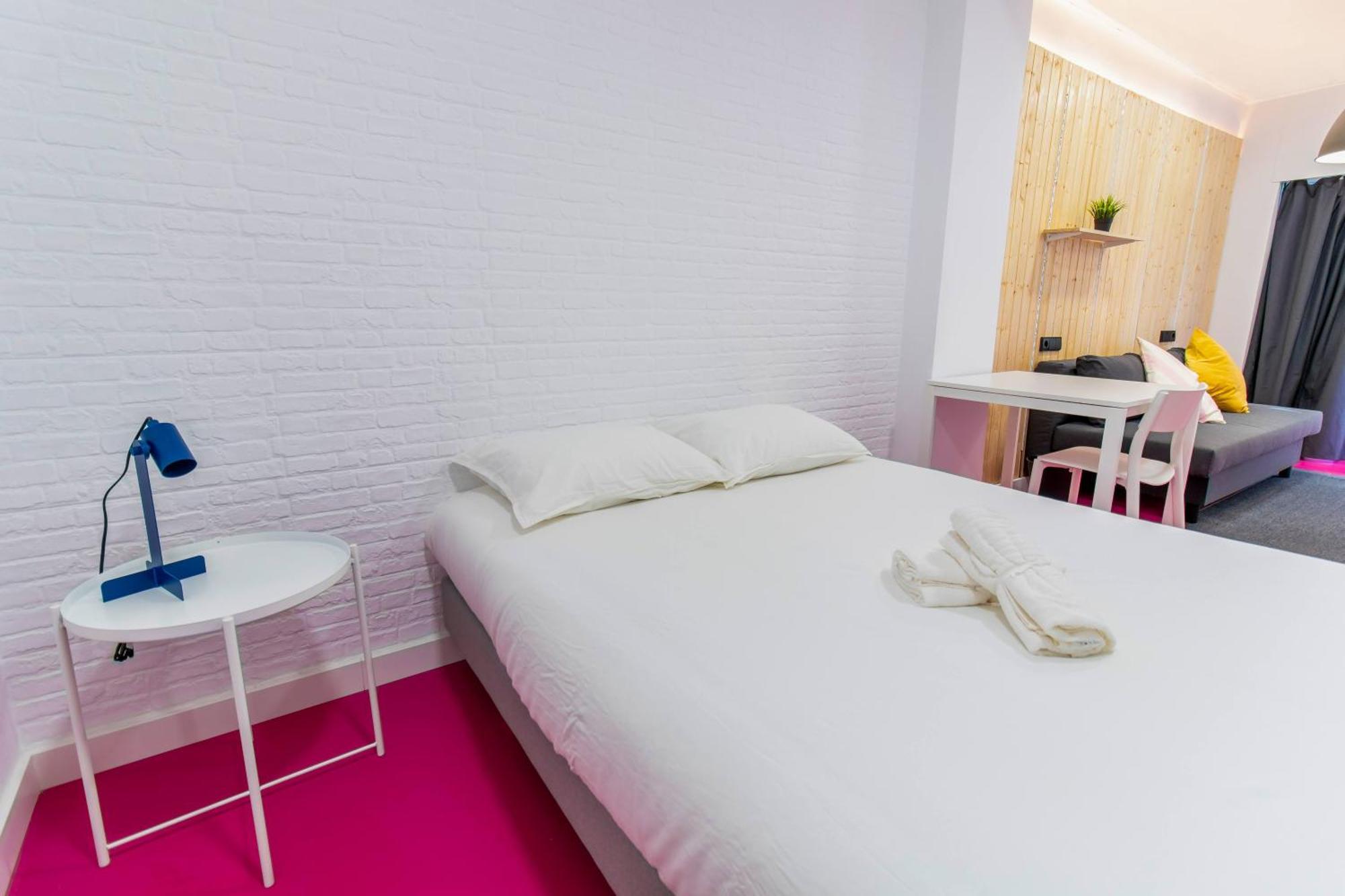Koala Hostel Mercado Аликанте Екстериор снимка
