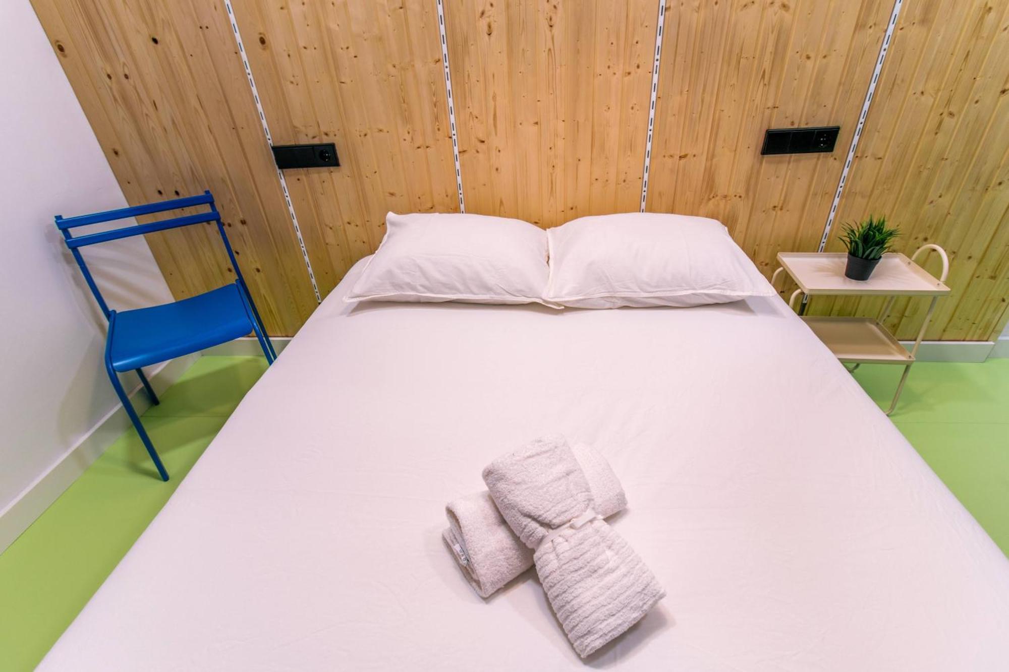 Koala Hostel Mercado Аликанте Екстериор снимка