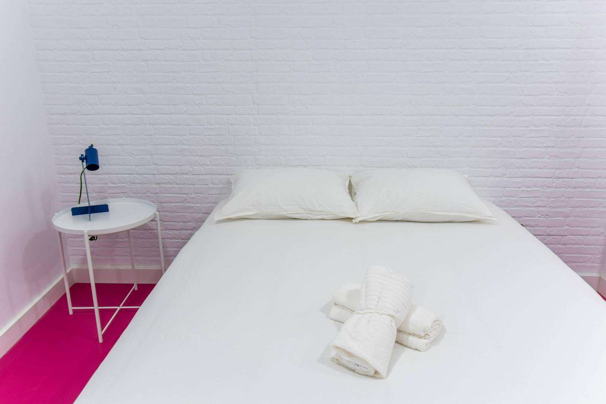 Koala Hostel Mercado Аликанте Екстериор снимка