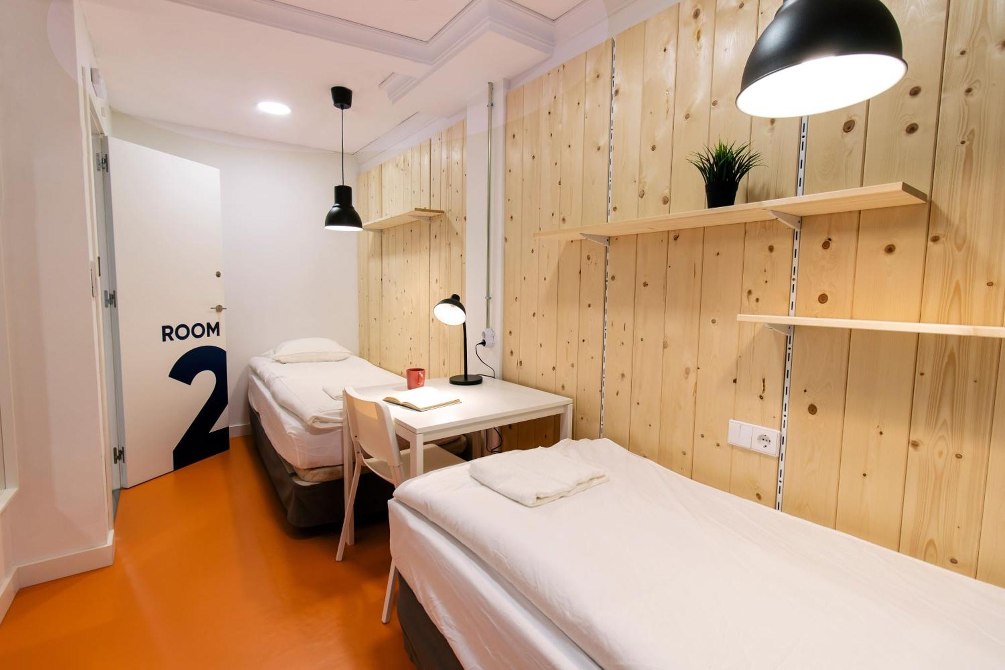 Koala Hostel Mercado Аликанте Екстериор снимка