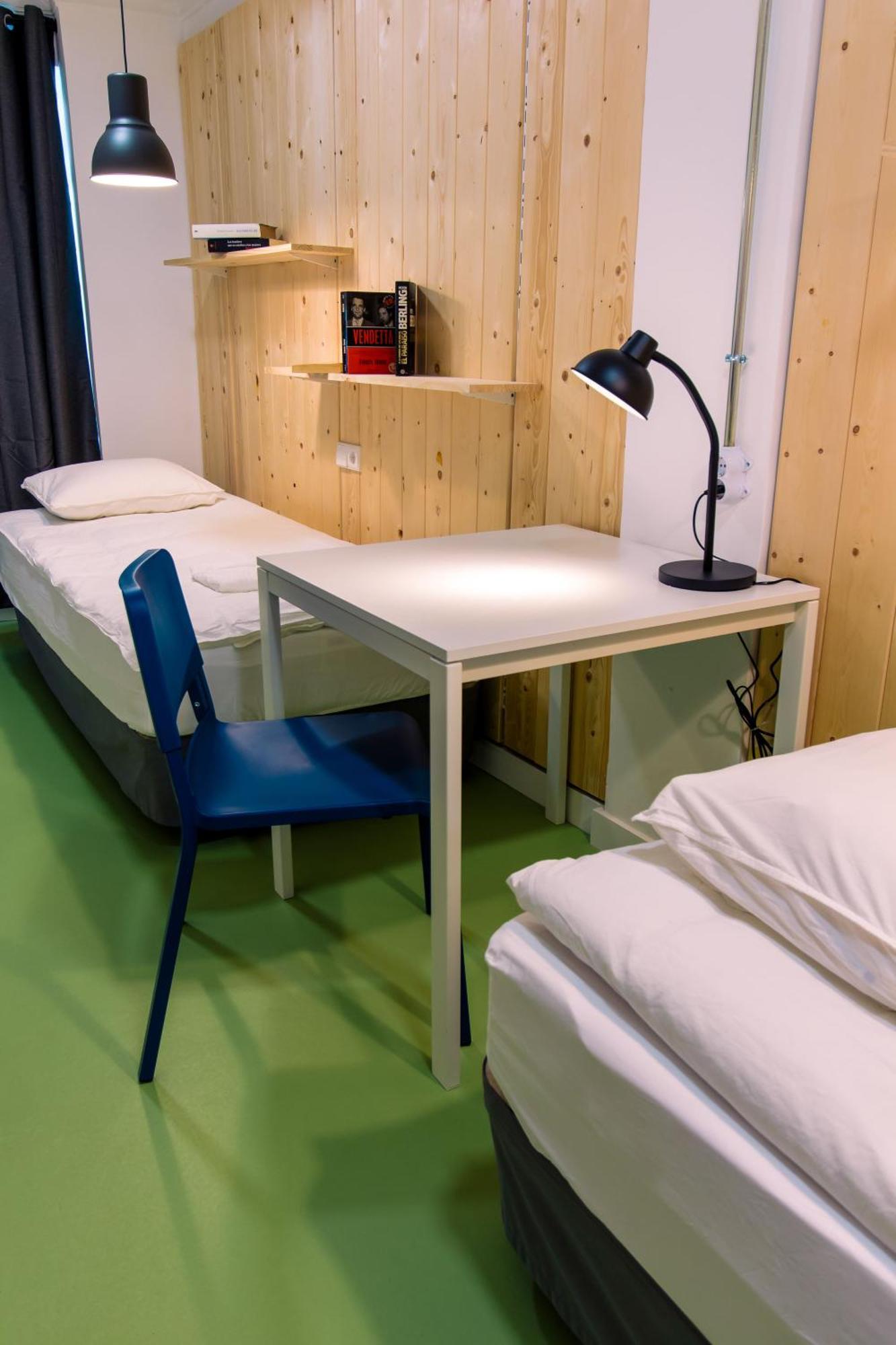 Koala Hostel Mercado Аликанте Екстериор снимка