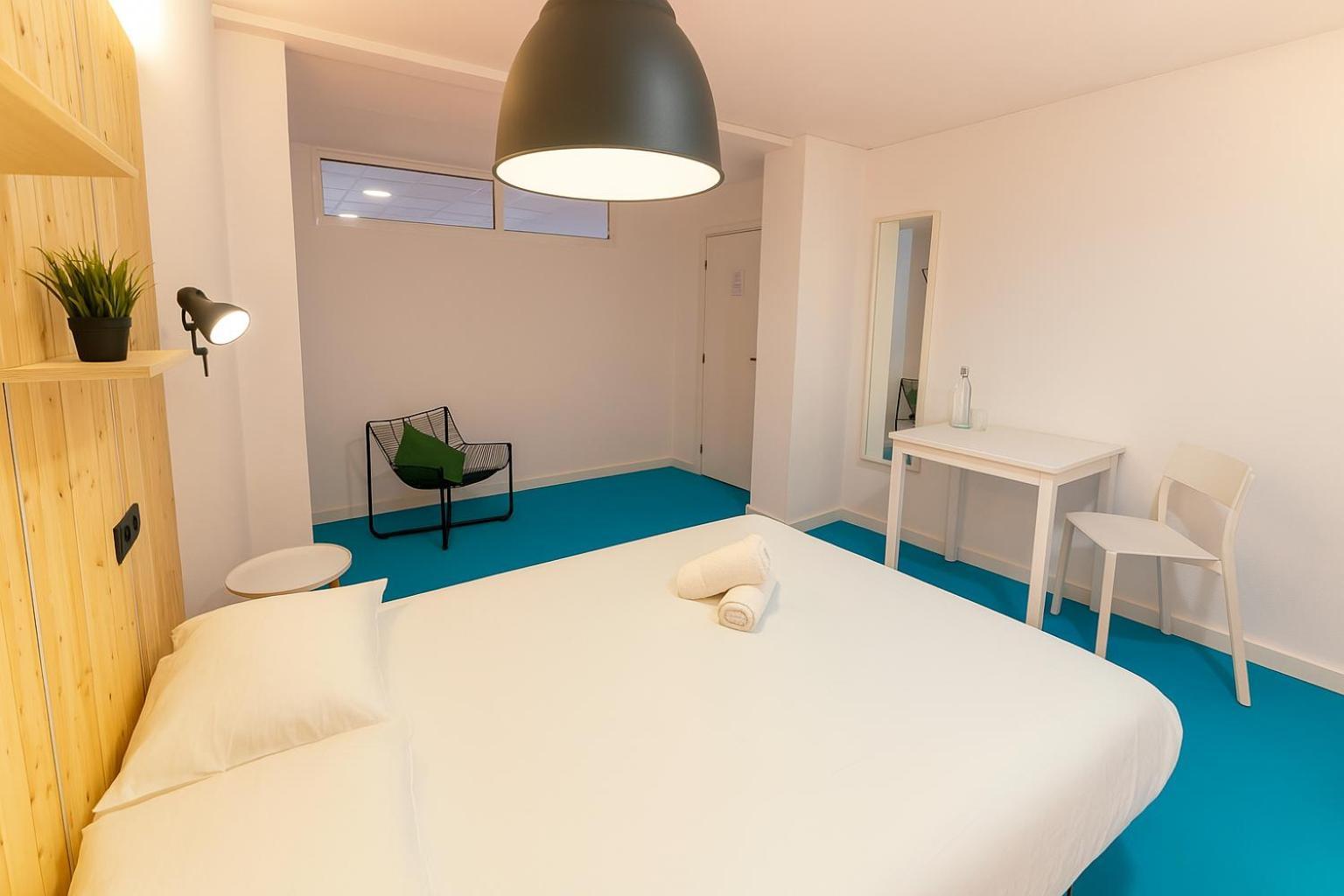 Koala Hostel Mercado Аликанте Екстериор снимка